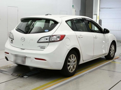 MAZDA AXELA SPORT