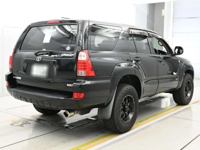 TOYOTA HILUX SURF