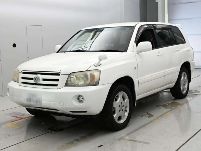 TOYOTA KLUGER