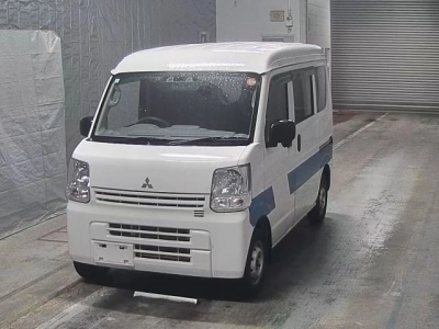 MITSUBISHI MINICAB