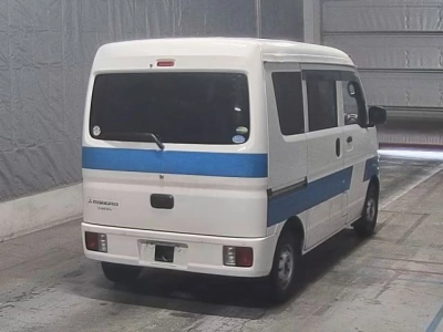 MITSUBISHI MINICAB