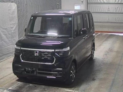 HONDA N BOX CUSTOM
