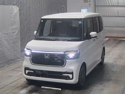 HONDA N BOX CUSTOM