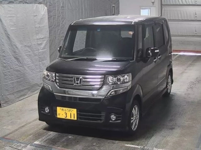 HONDA N BOX CUSTOM