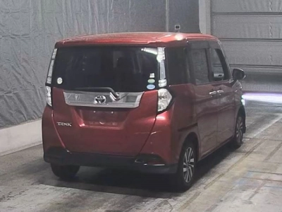 TOYOTA TANK