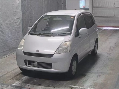 SUZUKI MRWAGON