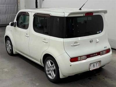 NISSAN CUBE