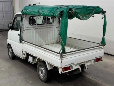 NISSAN CLIPPER TRUCK