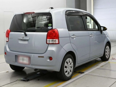 TOYOTA PORTE