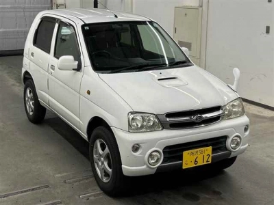 DAIHATSU TERIOS KID