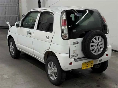 DAIHATSU TERIOS KID