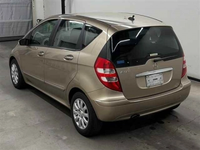 MERCEDES BENZ A CLASS