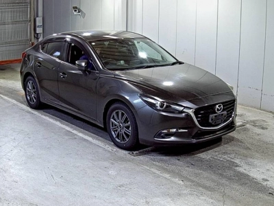 MAZDA AXELA HYBRID