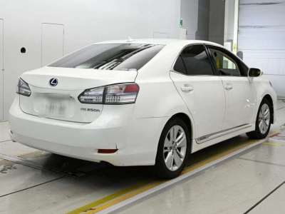 LEXUS HS