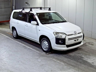 TOYOTA SUCCEED WAGON