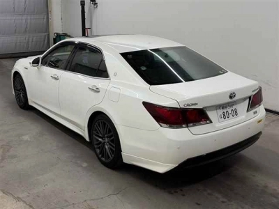 TOYOTA CROWN HYBRID