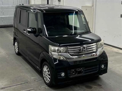 HONDA N BOX CUSTOM