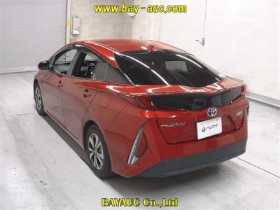 TOYOTA PRIUS PHV
