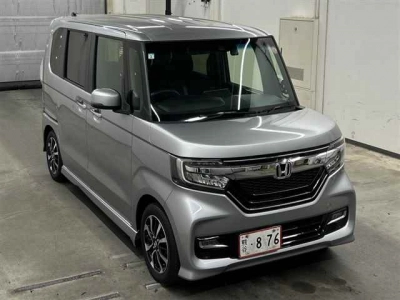 HONDA N BOX CUSTOM