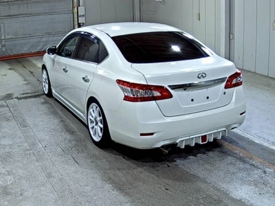 NISSAN BLUEBIRD SYLPHY
