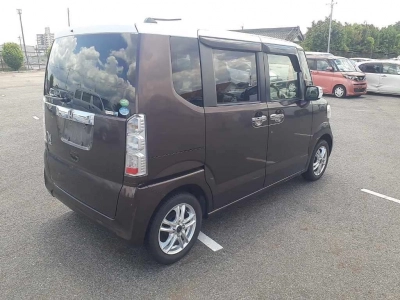 HONDA N BOX