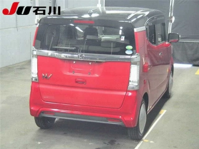 HONDA N-BOX SLASH