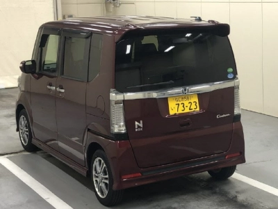 HONDA N BOX CUSTOM