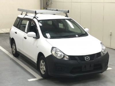 MAZDA FAMILIA