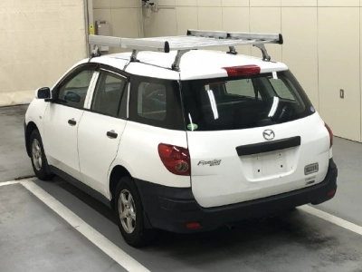 MAZDA FAMILIA