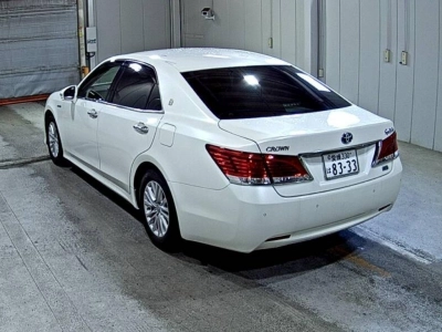 TOYOTA CROWN HYBRID