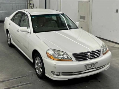 TOYOTA MARK II