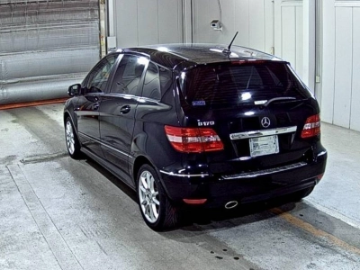 MERCEDES BENZ B CLASS