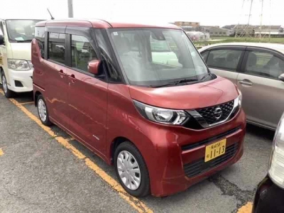 NISSAN ROOX