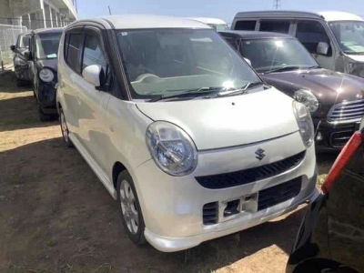 SUZUKI MRWAGON