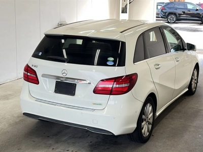 MERCEDES BENZ B CLASS