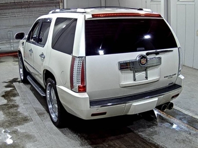 CADILLAC ESCALADE