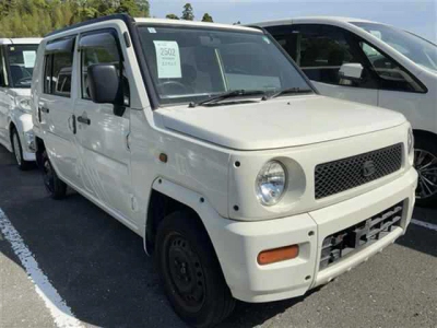 DAIHATSU NAKED