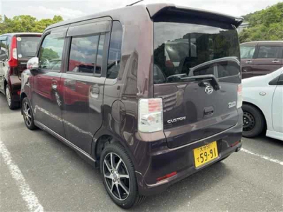 DAIHATSU MOVE CONTE