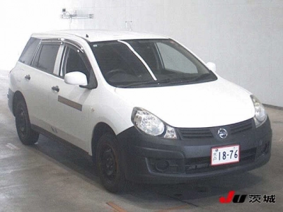 NISSAN AD VAN