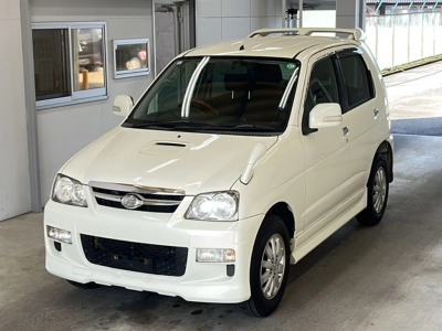 DAIHATSU TERIOS KID