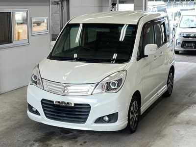 MITSUBISHI DELICA D:2