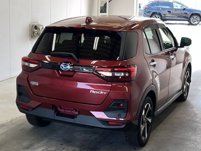 DAIHATSU ROCKY