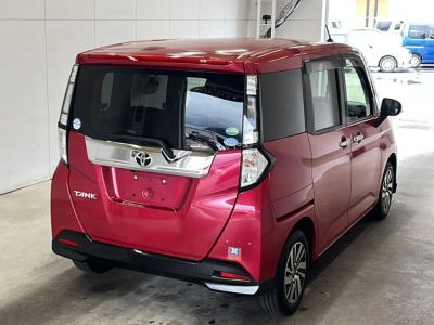 TOYOTA TANK