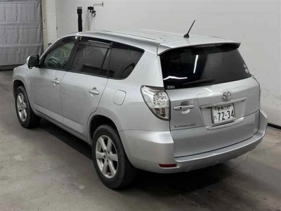 TOYOTA VANGUARD