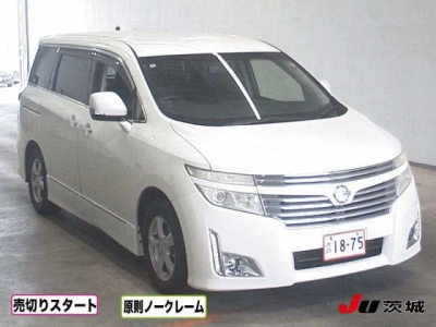 NISSAN ELGRAND