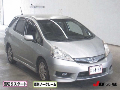 HONDA FIT SHUTTLE