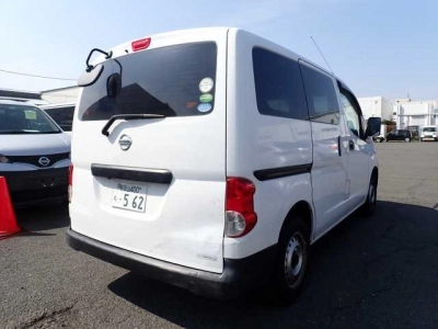 NISSAN NV200 VANETTE VAN