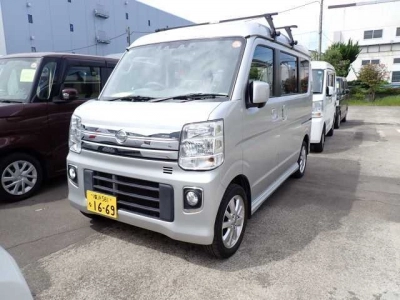 NISSAN NV100 CLIPPER RIO