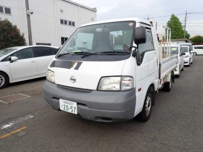 NISSAN VANETTE TRUCK