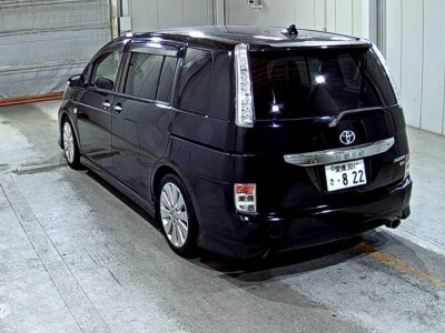 TOYOTA ISIS